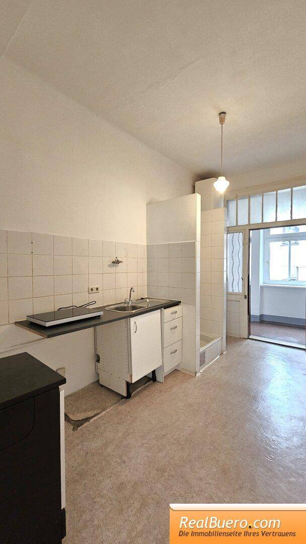 Vorzimmer / Kochgelegenheit / Dusche / Waschgelegenheit