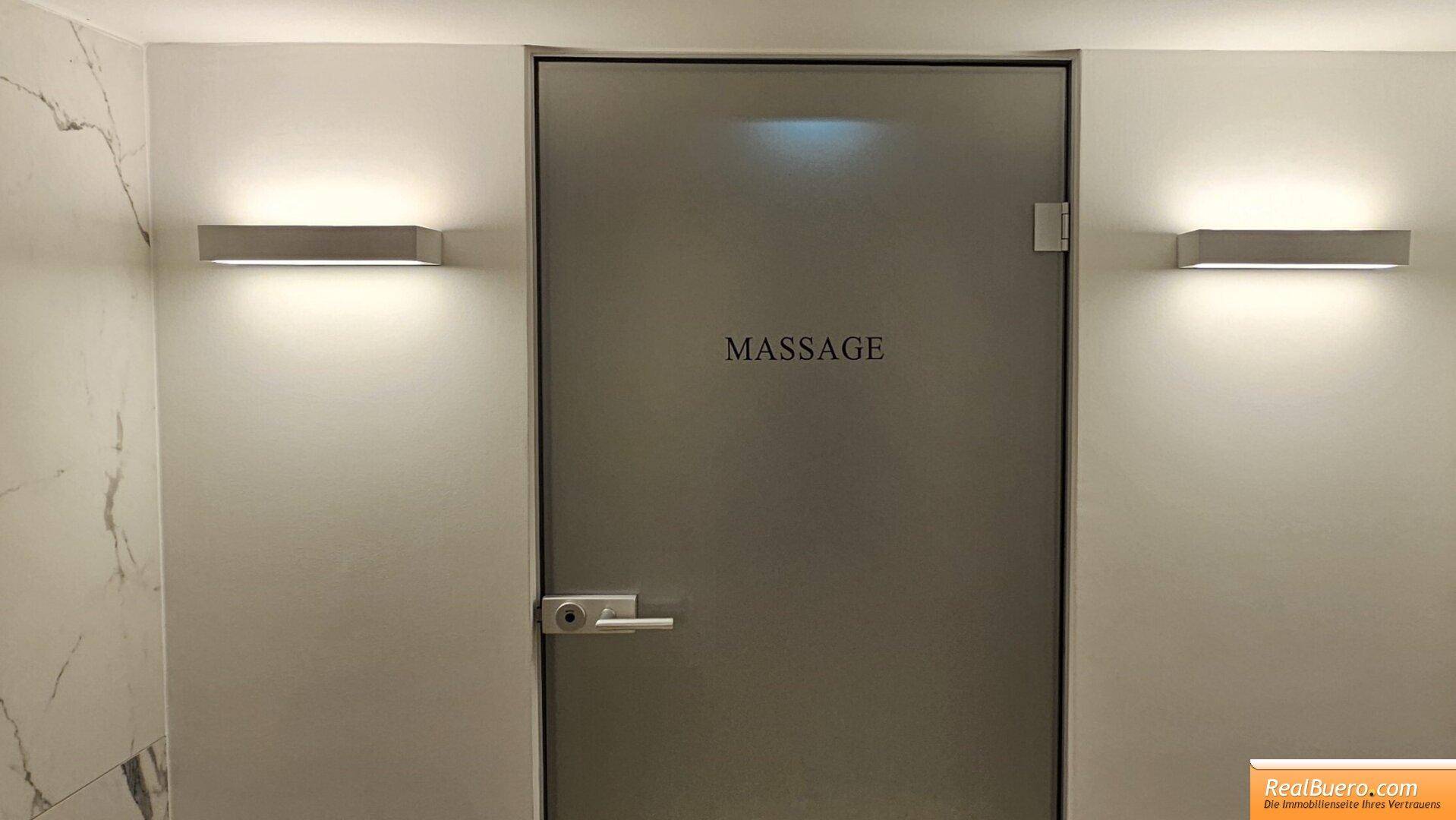 Keller: Bereich 1 für Massage