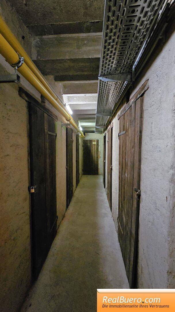 Keller