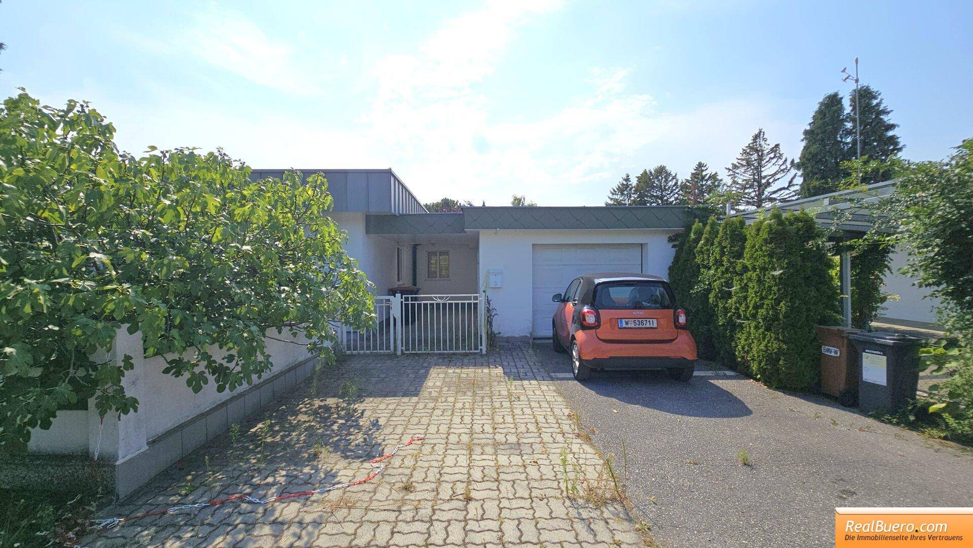 Hausansicht von der Straße