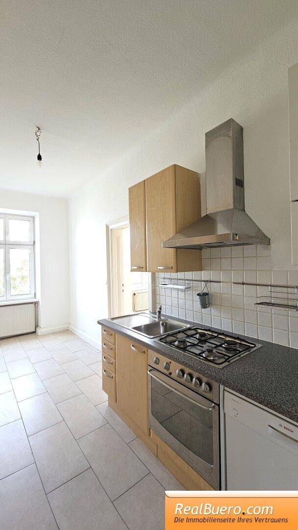 UNBEFRISTETE ALTBAUWOHNUNG IN DER WASSERGASSE – další