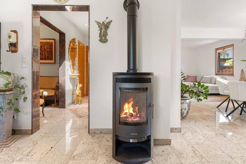Wohnhaus in zentraler Lage - Widok 6