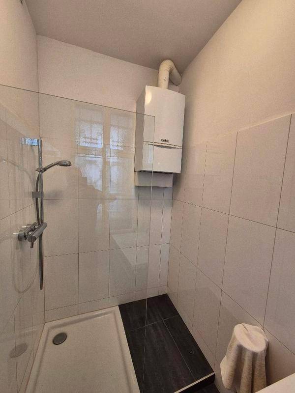 Bad mit Dusche
