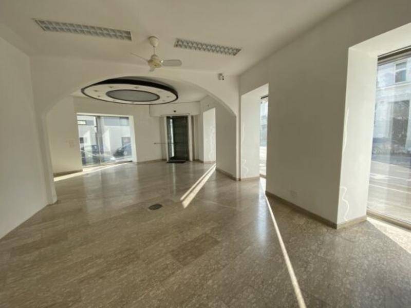 Geschäftslokal / Büro