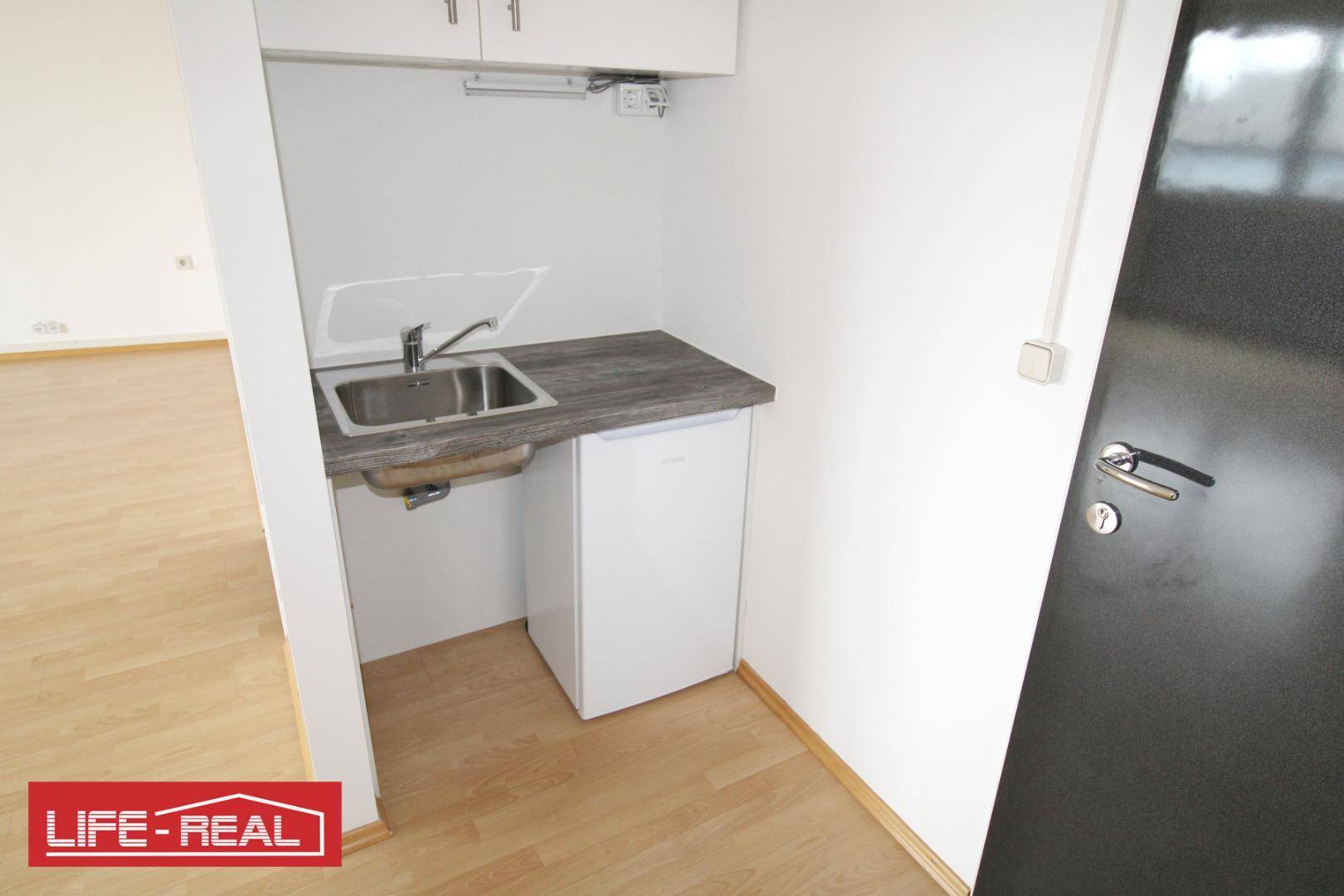 Helles, geräumiges Büro in Traun – pohled 4