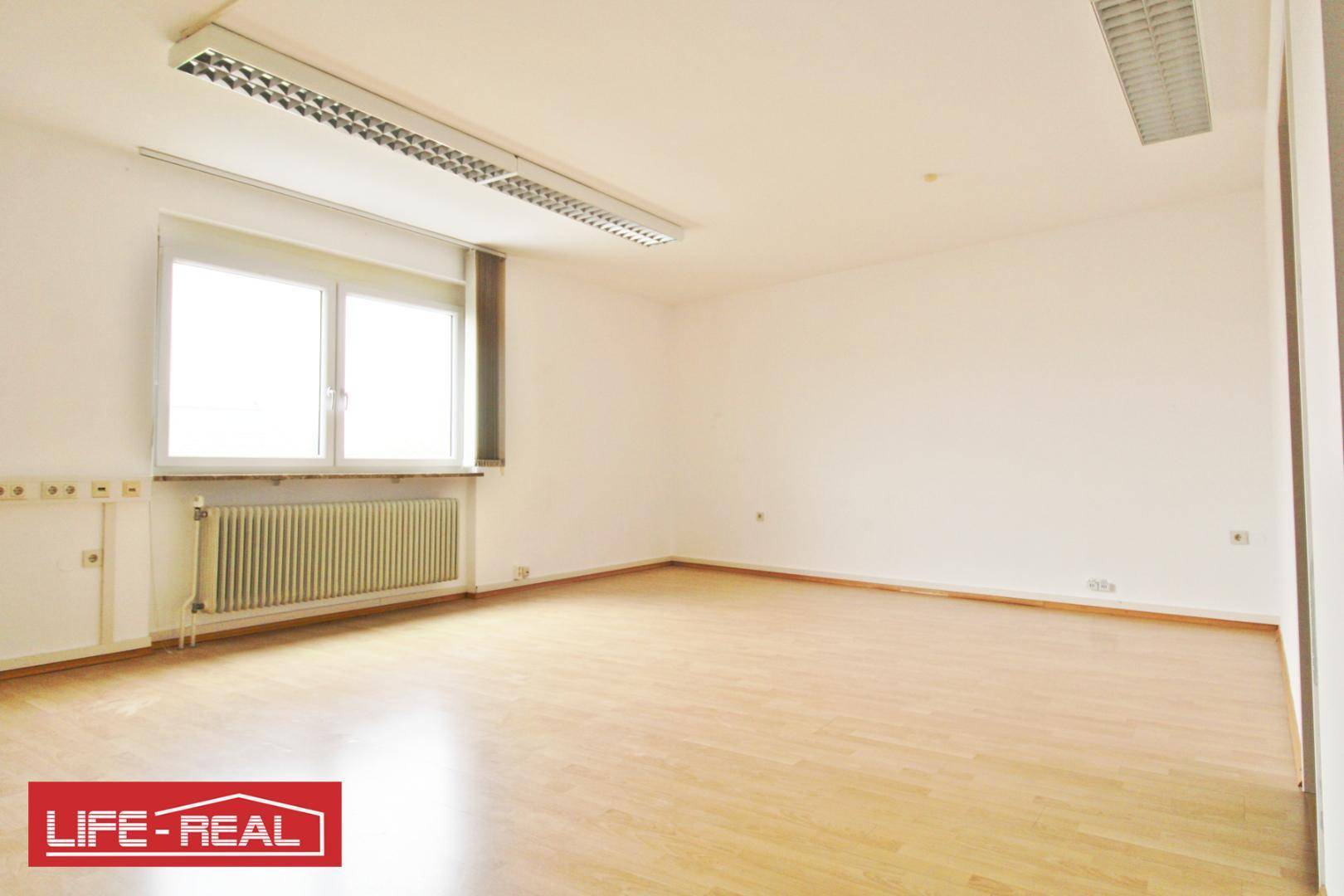 Helles, geräumiges Büro in Traun – pohled 6