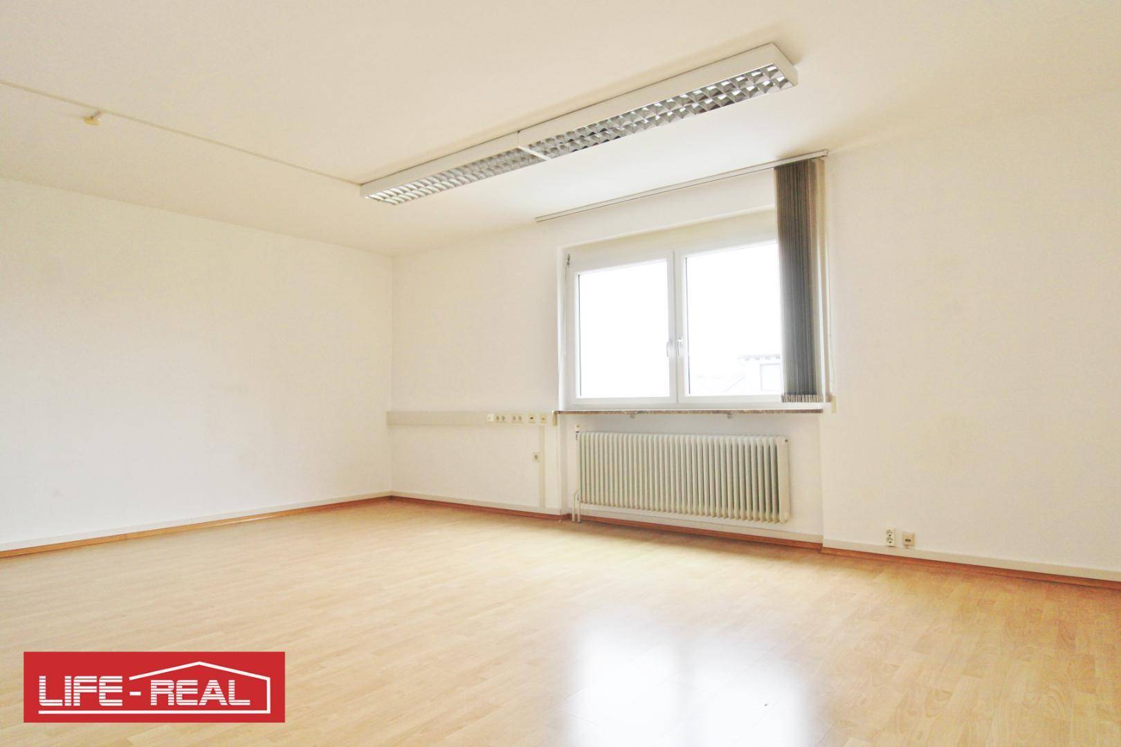 Helles, geräumiges Büro in Traun – pohled 5