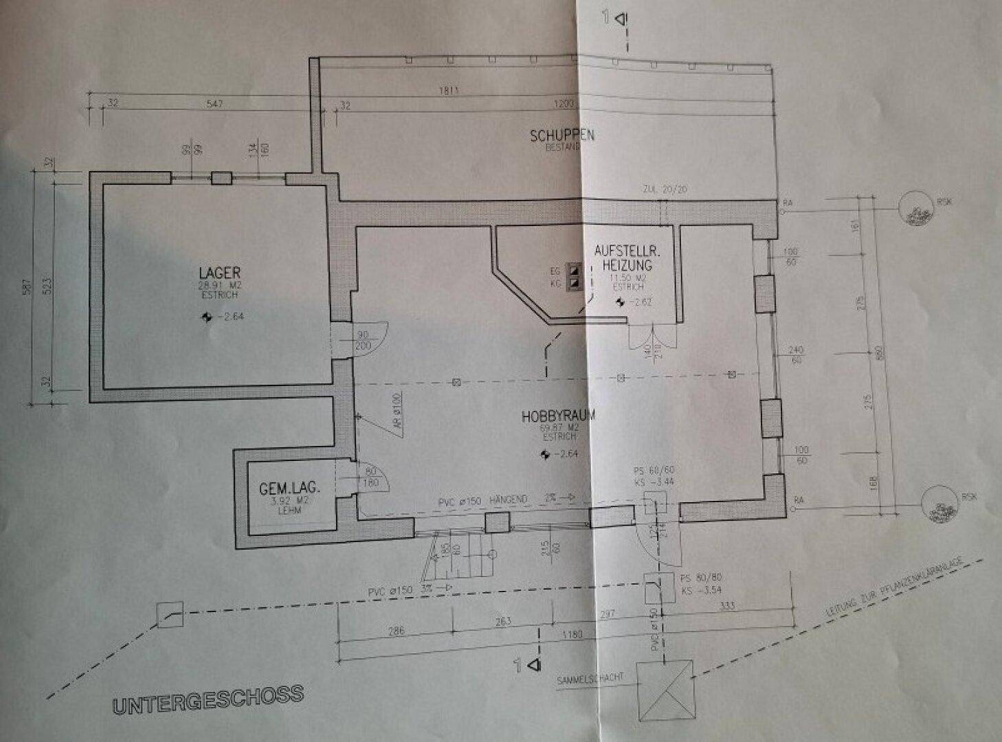 Grundriss des Untergeschosses mit Lagerraum, Heizungsraum und Hobbyraum.