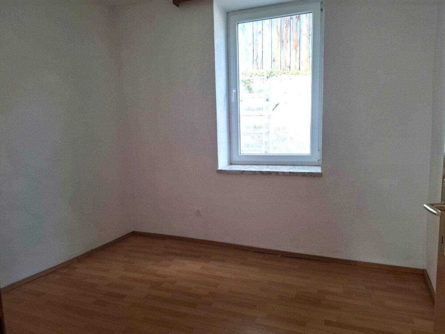 Geräumige 3-Zimmer-Wohnung mit Freifläche im 1. Obergeschoß in Judenburg zu mieten ! - Ansicht 4