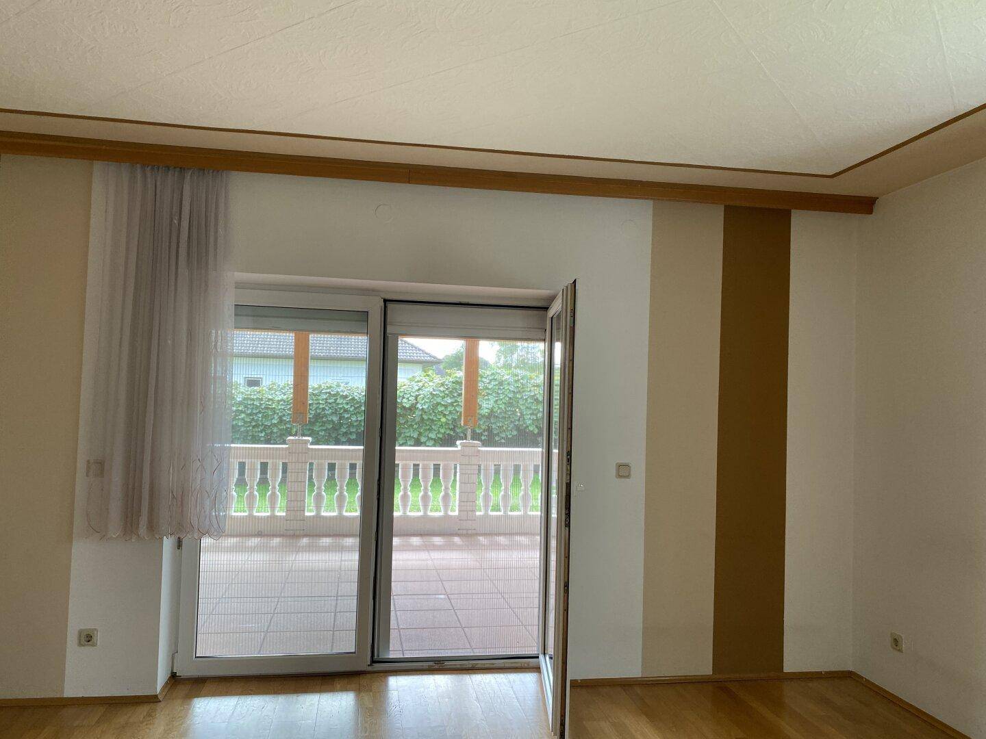 Neuer Preis! !!!! Wunderschönes Einfamilienhaus mit Einliegerwohnung! – další