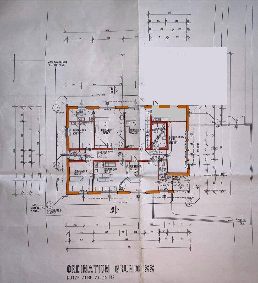 Grundriss der Ordination mit Nutzfläche von 230,16 m² und Raumaufteilung.
