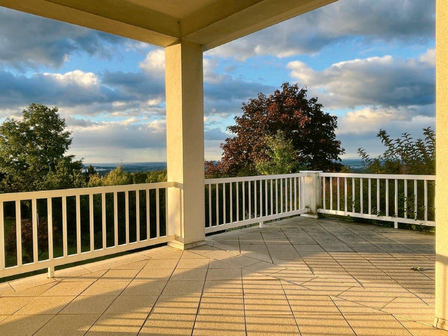 Traumhafte Landhaus -Villa mit Fernblick - Vista 3