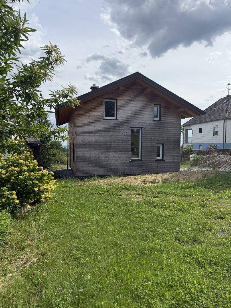 Einzigartiges Rohbau-Einfamilienhaus mit 2.700 m² Grundstück und Fernblicklage – pohled 4