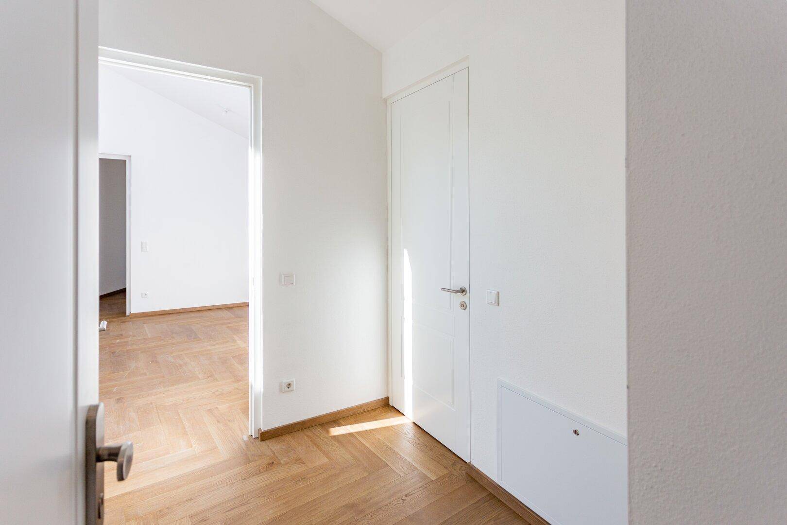 3-Zimmer-Wohnung mit Dachterrasse – další