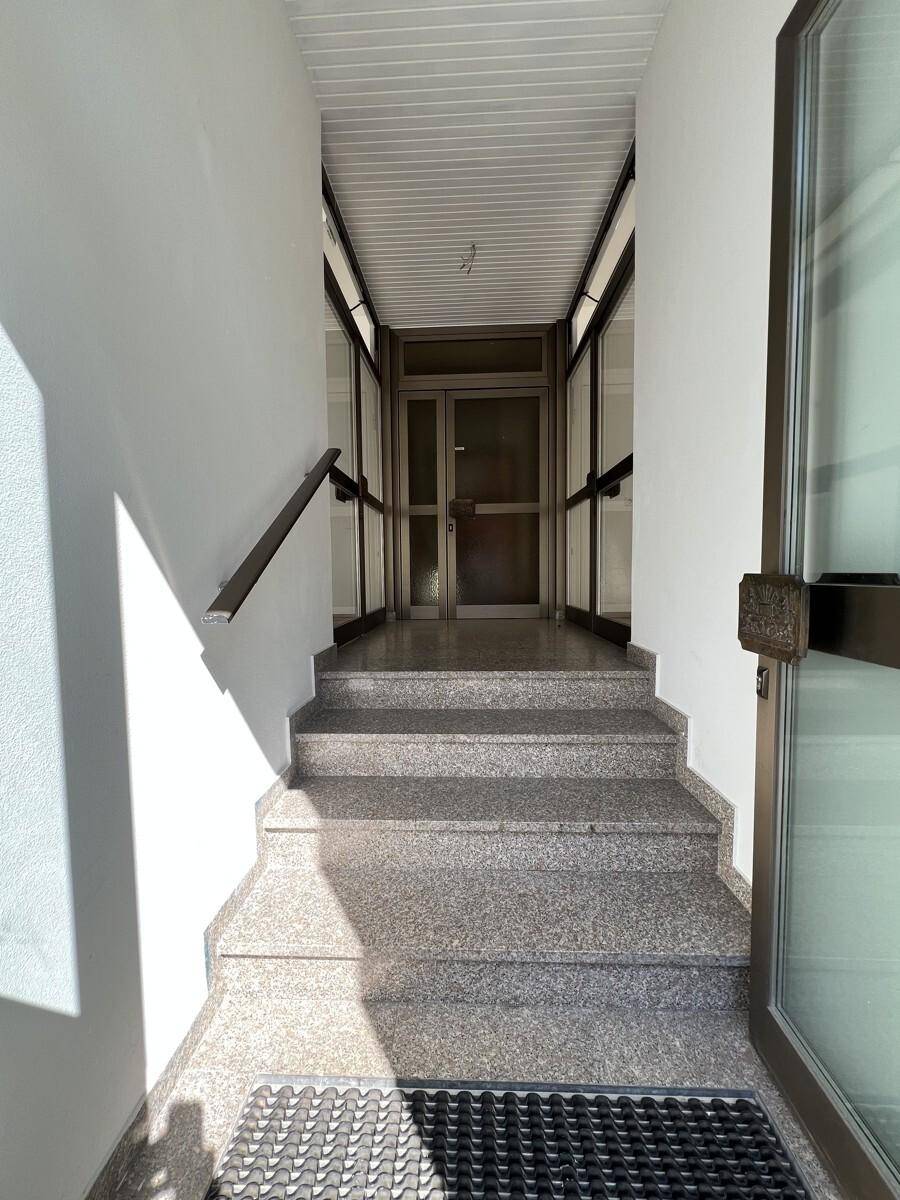 Attraktives Geschäftslokal/Bürofläche in zentraler Lage zu vermieten. - Ansicht 5