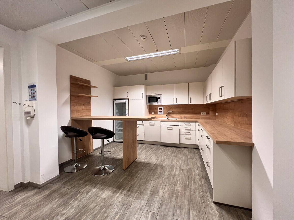 Moderne Büroeinheiten mit 16, 21 oder 30m² – pohled 3