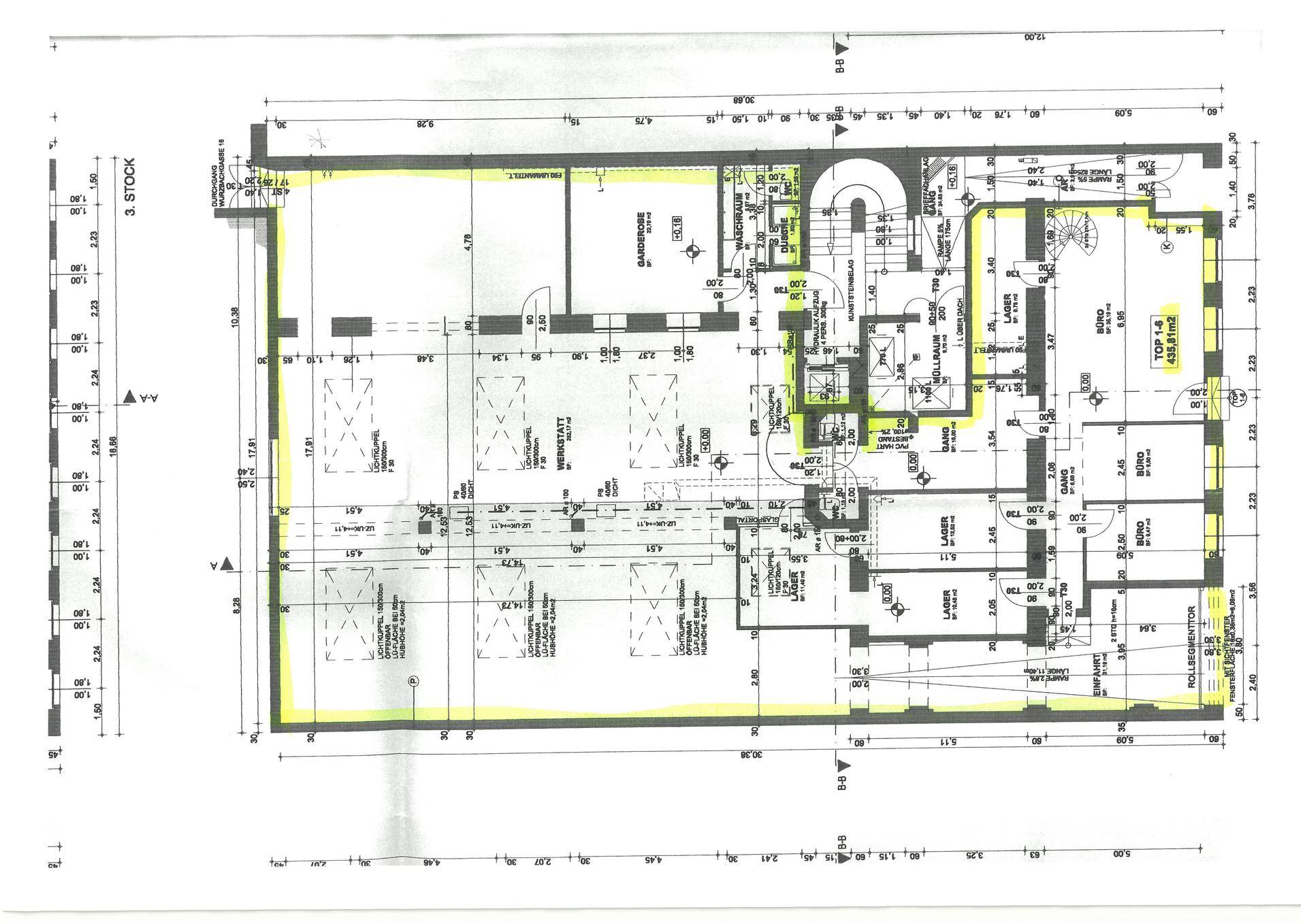 Grundrissplan eines Stockwerks mit mehreren Räumen und einer Gesamtfläche von 428 m².