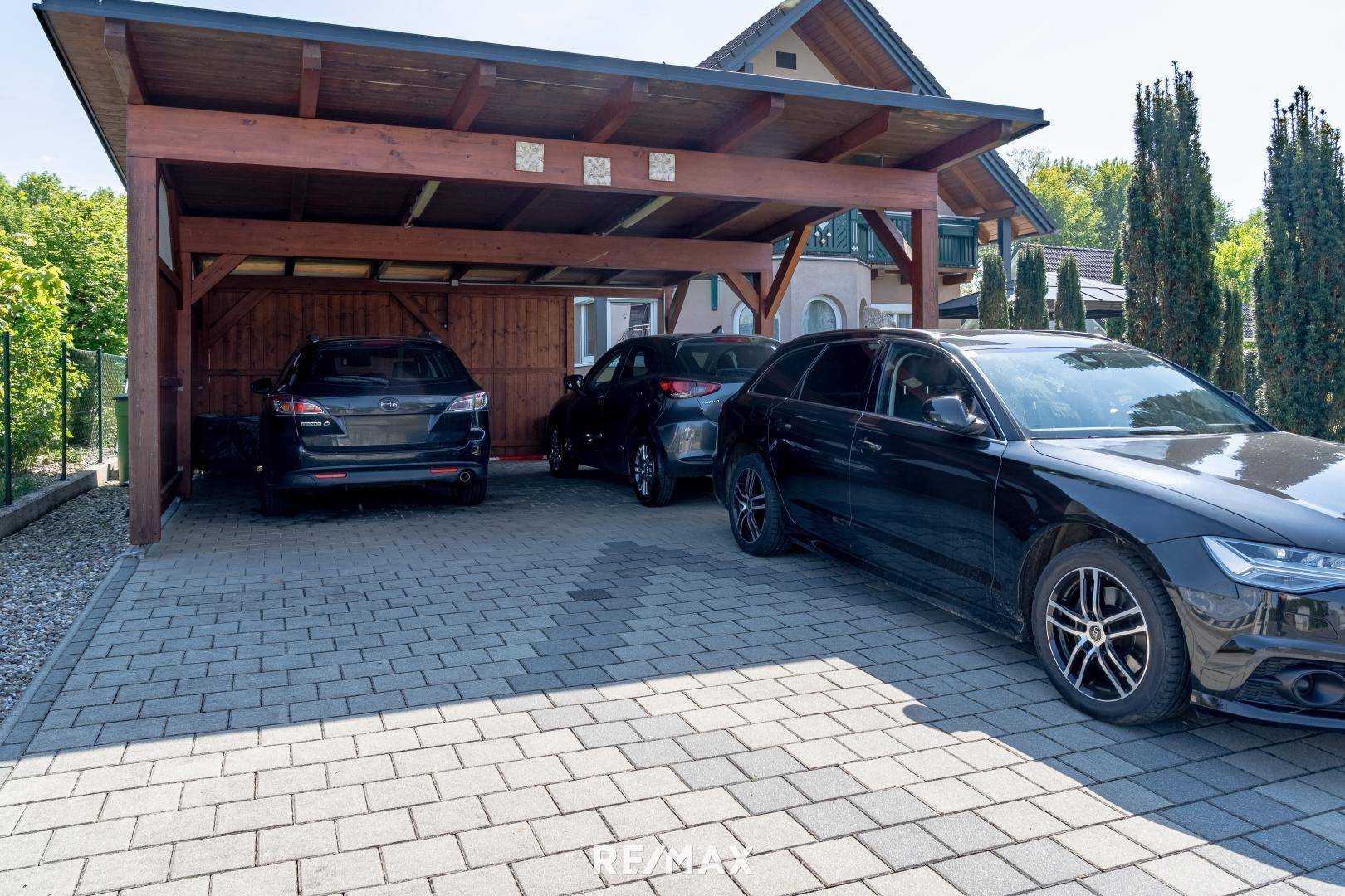 Carport