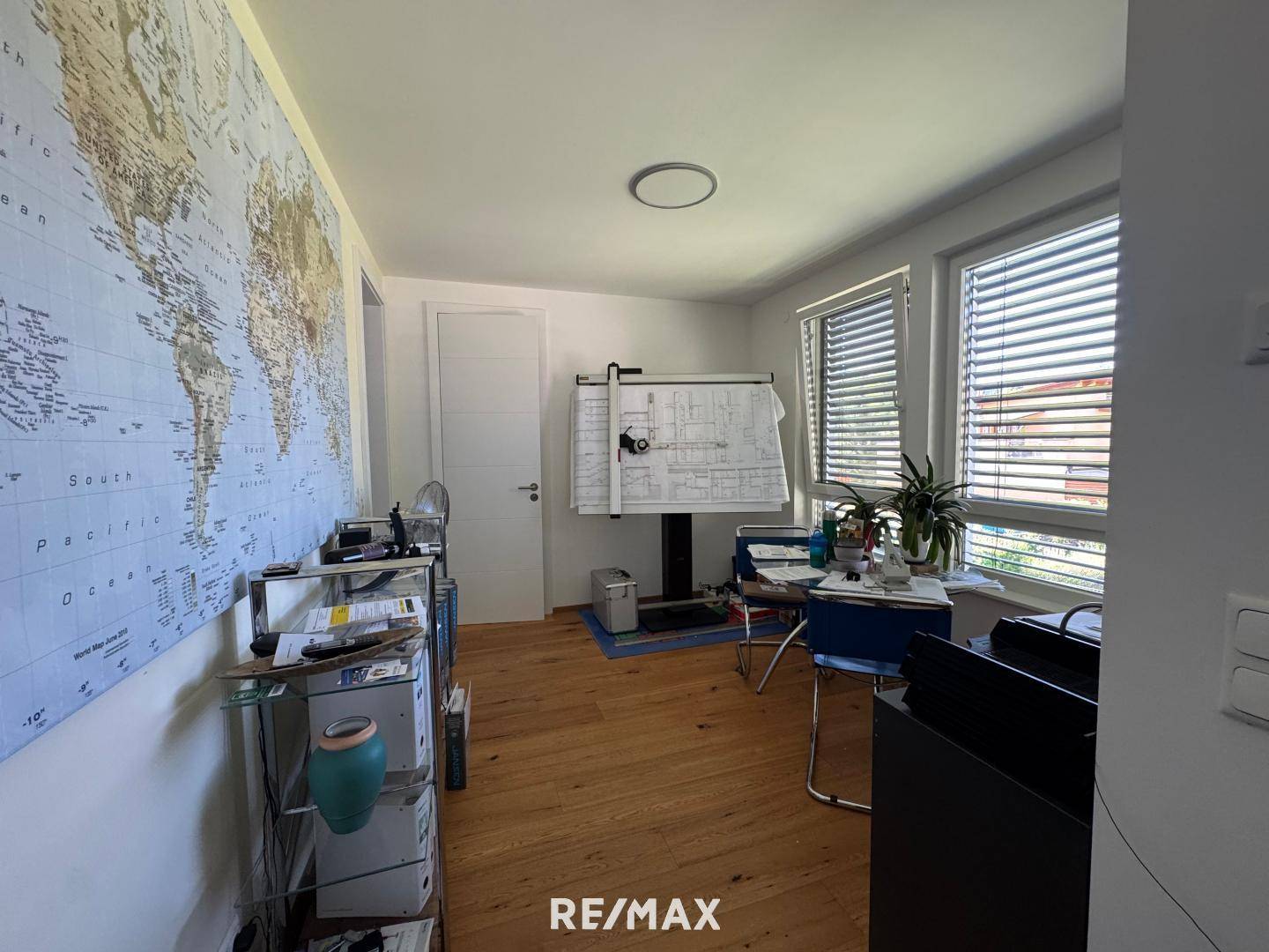 Büro OG