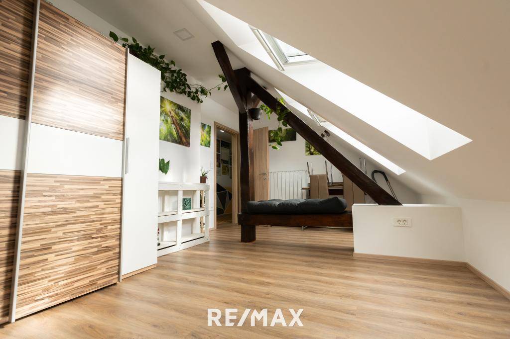 Schlafzimmer / Kinderzimmer