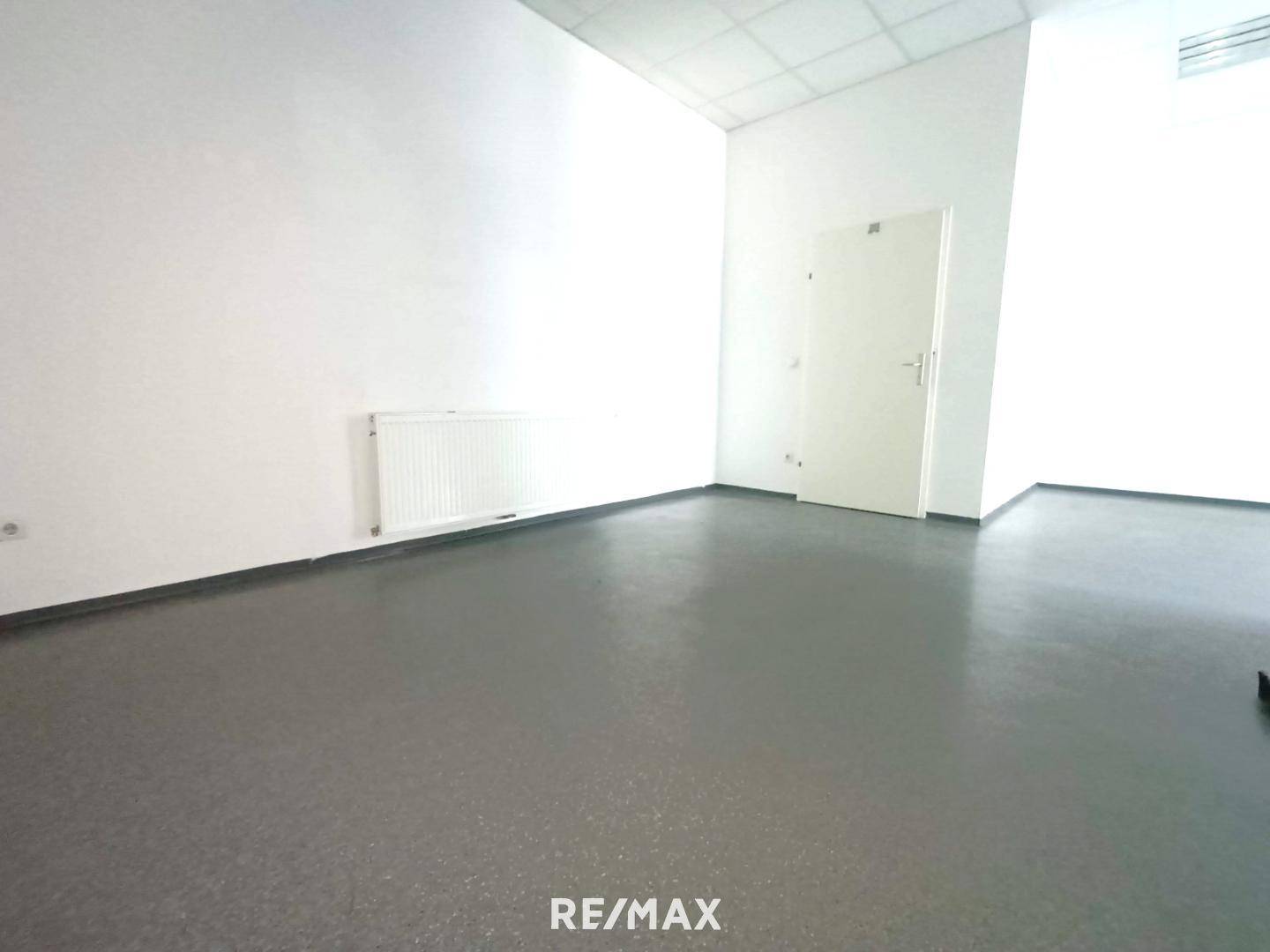 Geschäftsraum_hinten