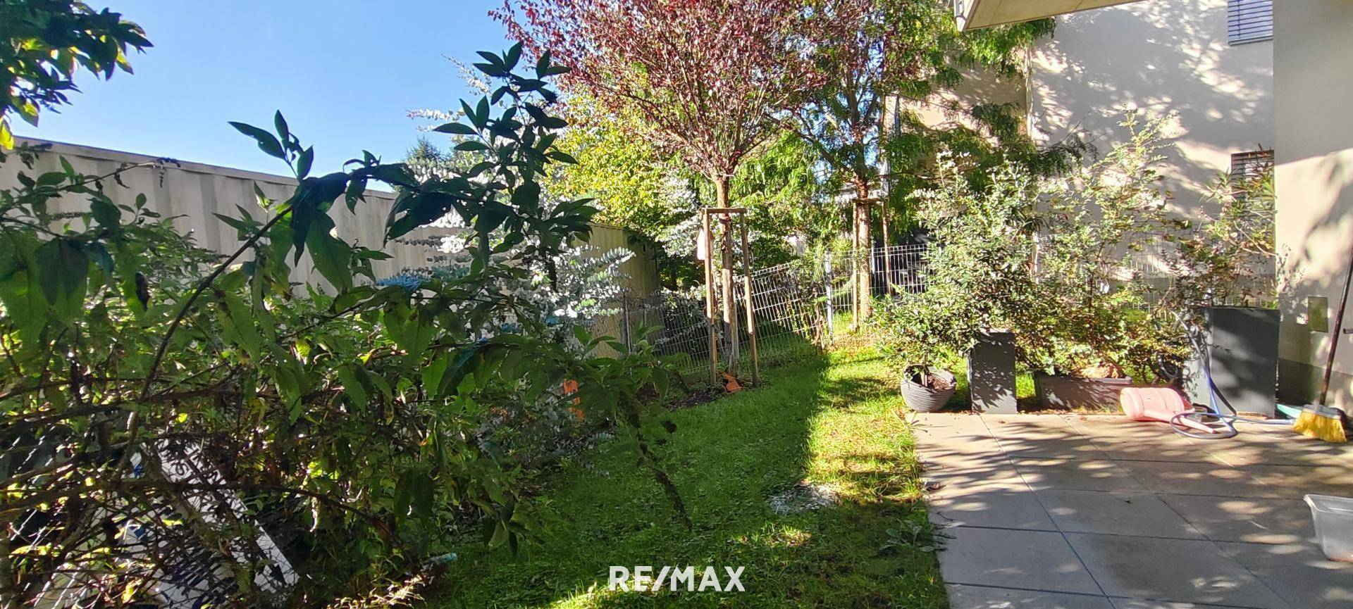 Garten mit Terrasse