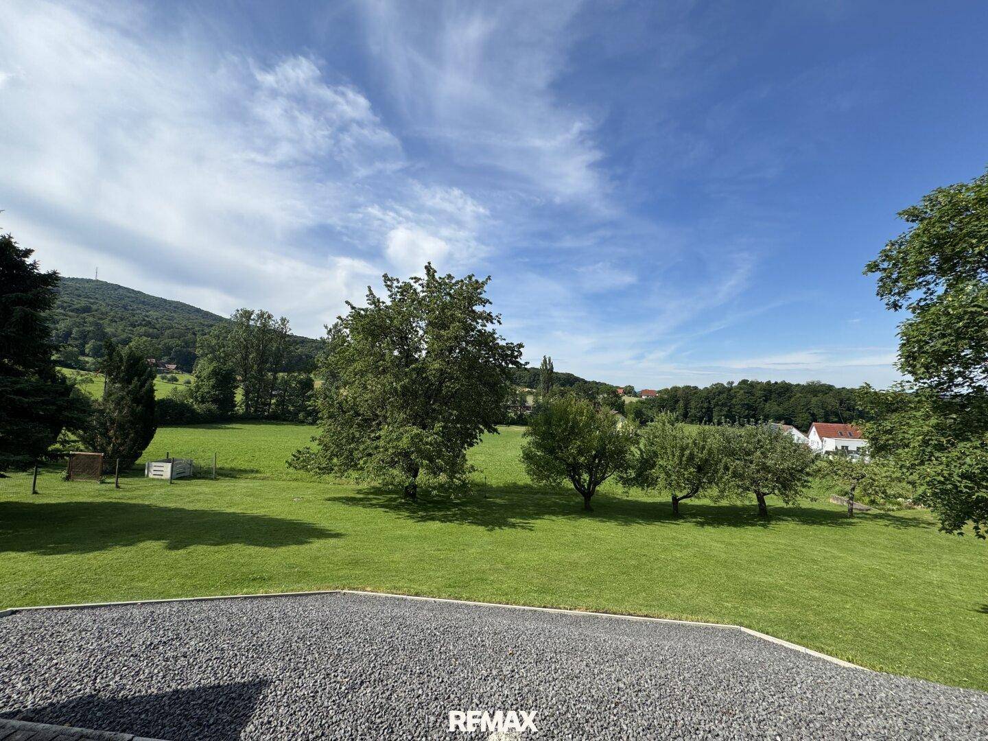 Platz zum Leben: Wohnhaus mit Traumgarten im steirischen Thermenland - Ansicht 4