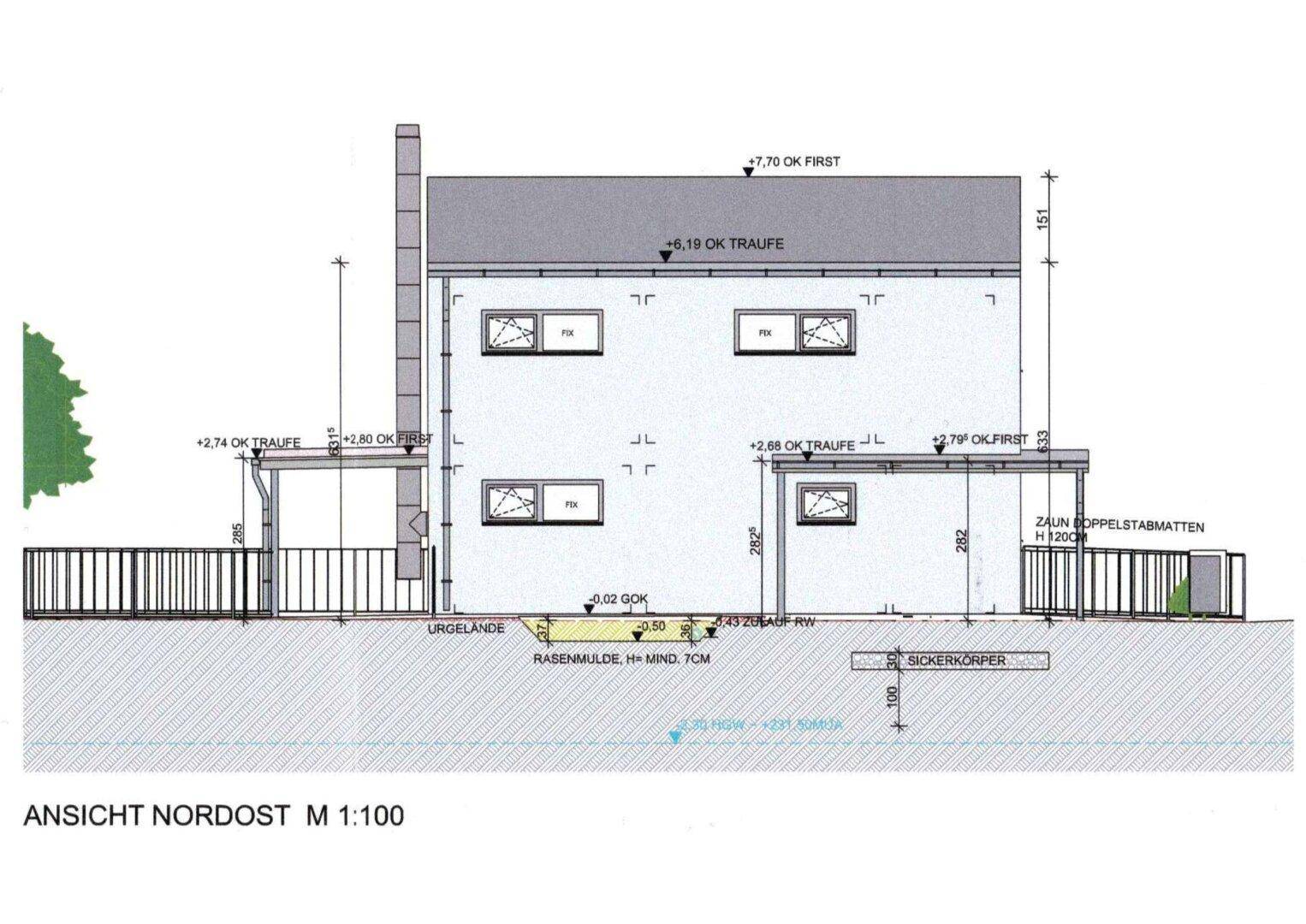 Nordost-Ansicht des Hauses mit Fenstern und direktem Zugang zum Gartenbereich.