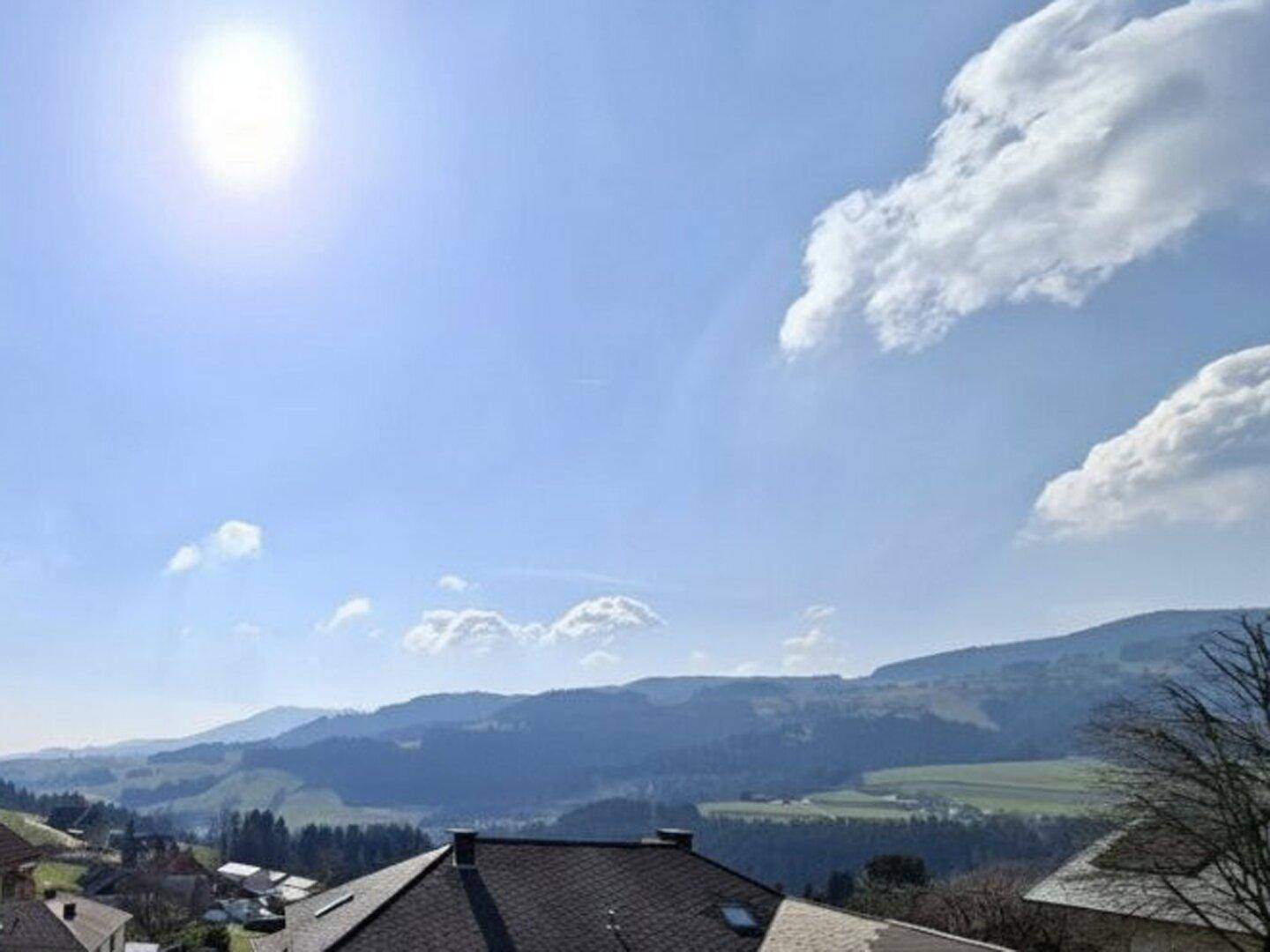 Modernes Wohnparadies - Architekten-Haus in toller Aussichtslage - Ansicht 4