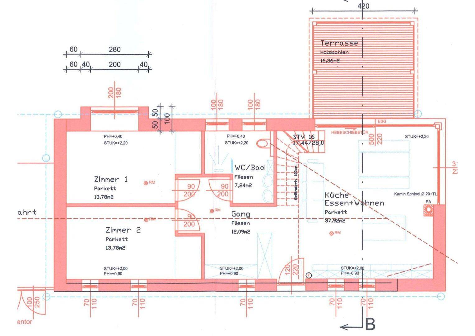 Grundriss des Erdgeschosses mit zwei Zimmern, Bad, offener Küche und großer Terrasse.