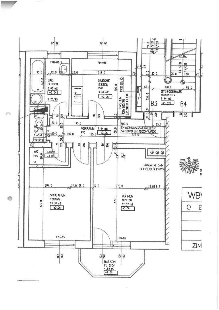 Detaillierter Grundriss einer Wohnung mit Wohnzimmer, Schlafzimmer, Küche und Balkon.