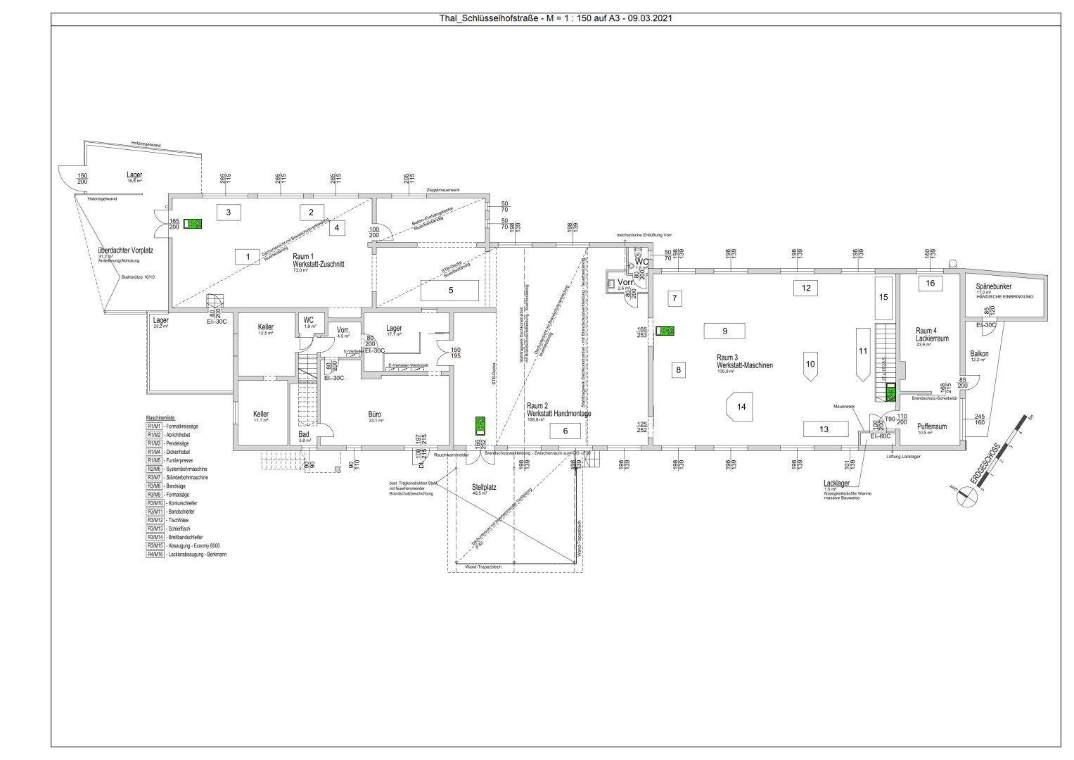 Detaillierter Grundriss des Erdgeschosses mit verschiedenen Räumen und Lagerbereichen.