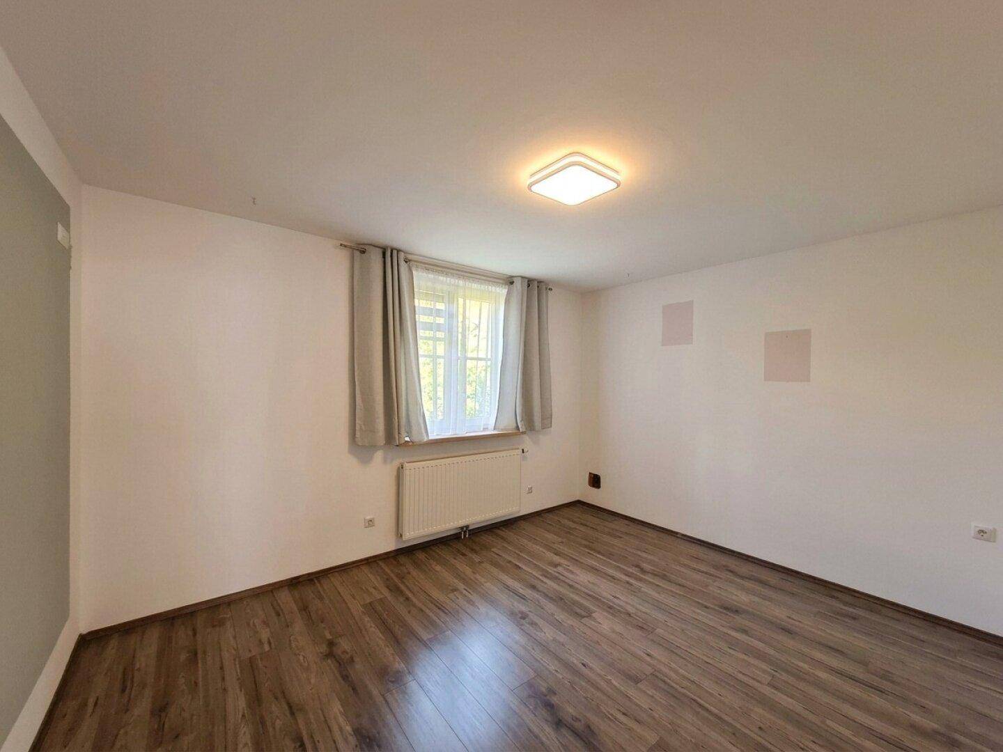 15972-Schlafzimmer EG