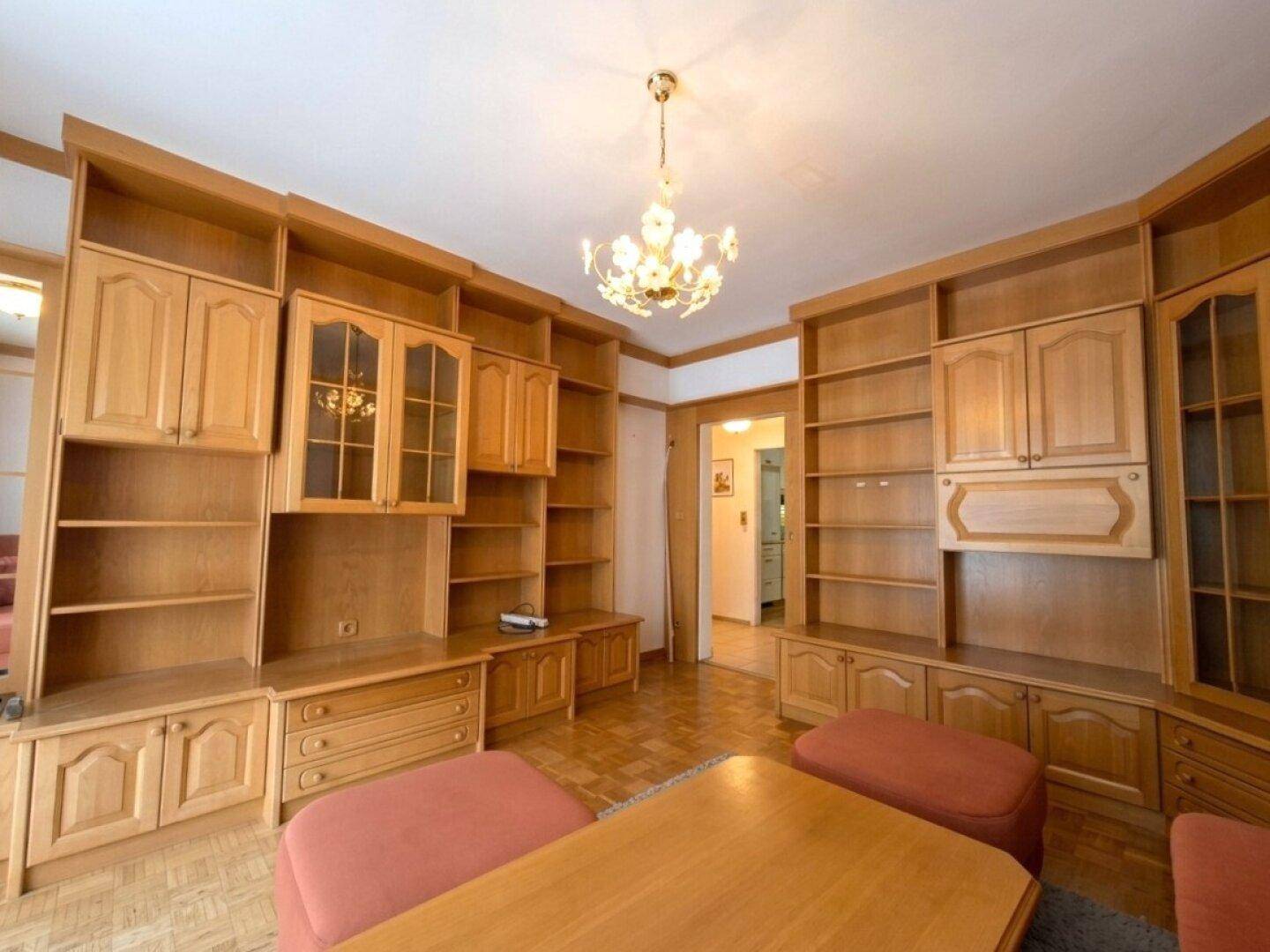 15973-Wohnzimmer