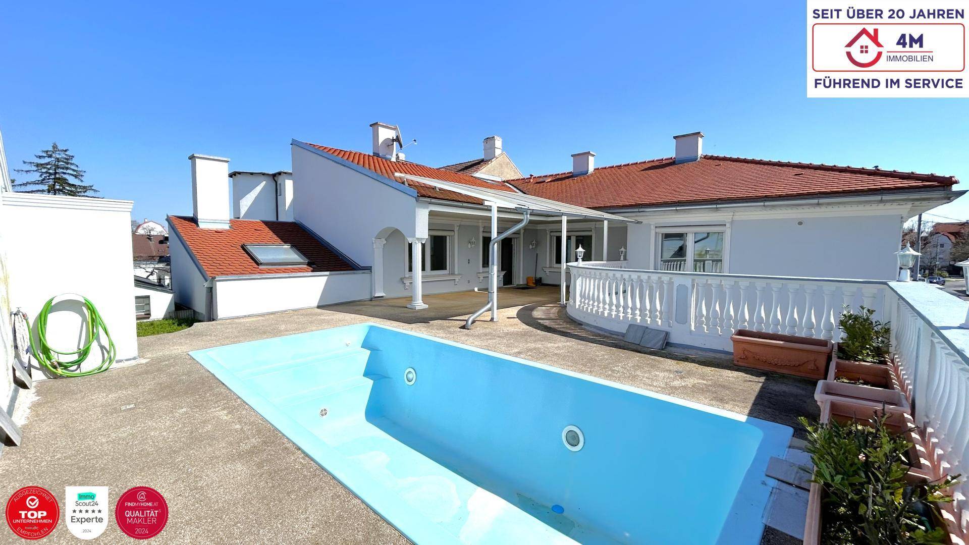 Dachterasse mit Pool