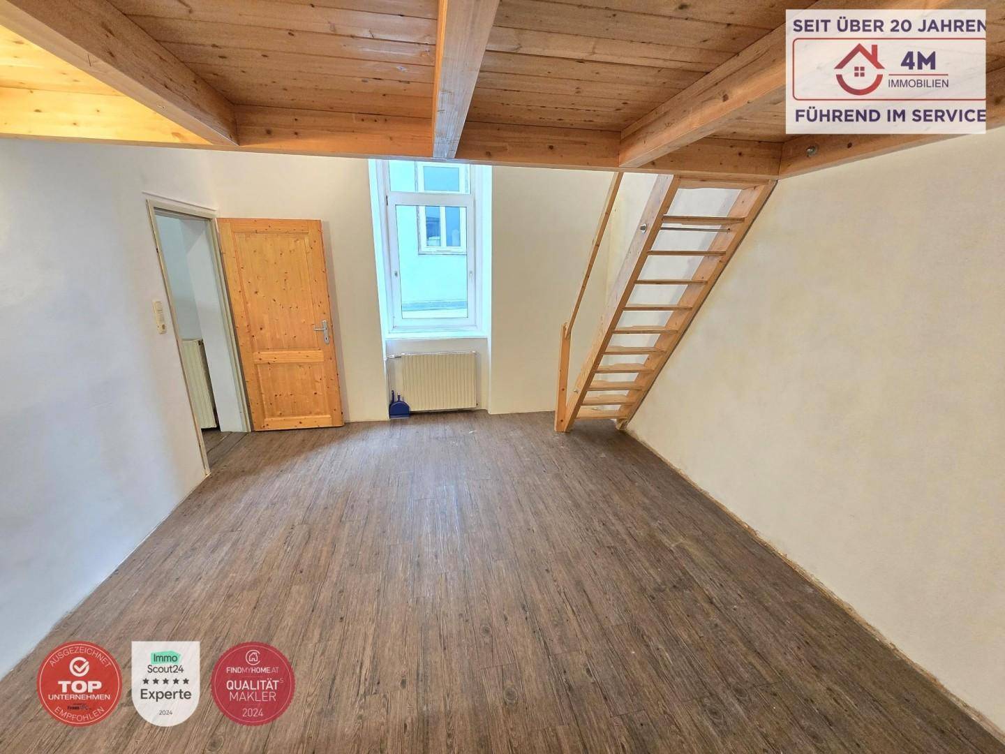 Zimmer mit Galerie