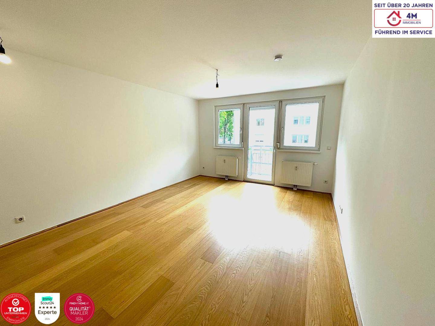 Wohnzimmer (2)