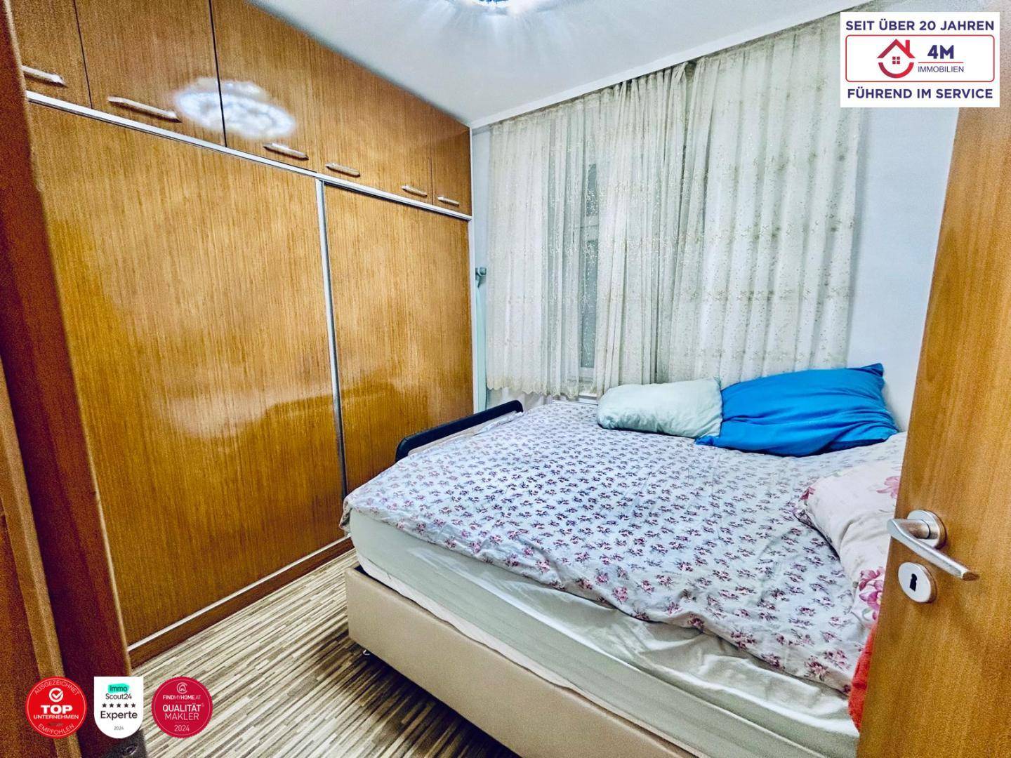 Schlafzimmer 2