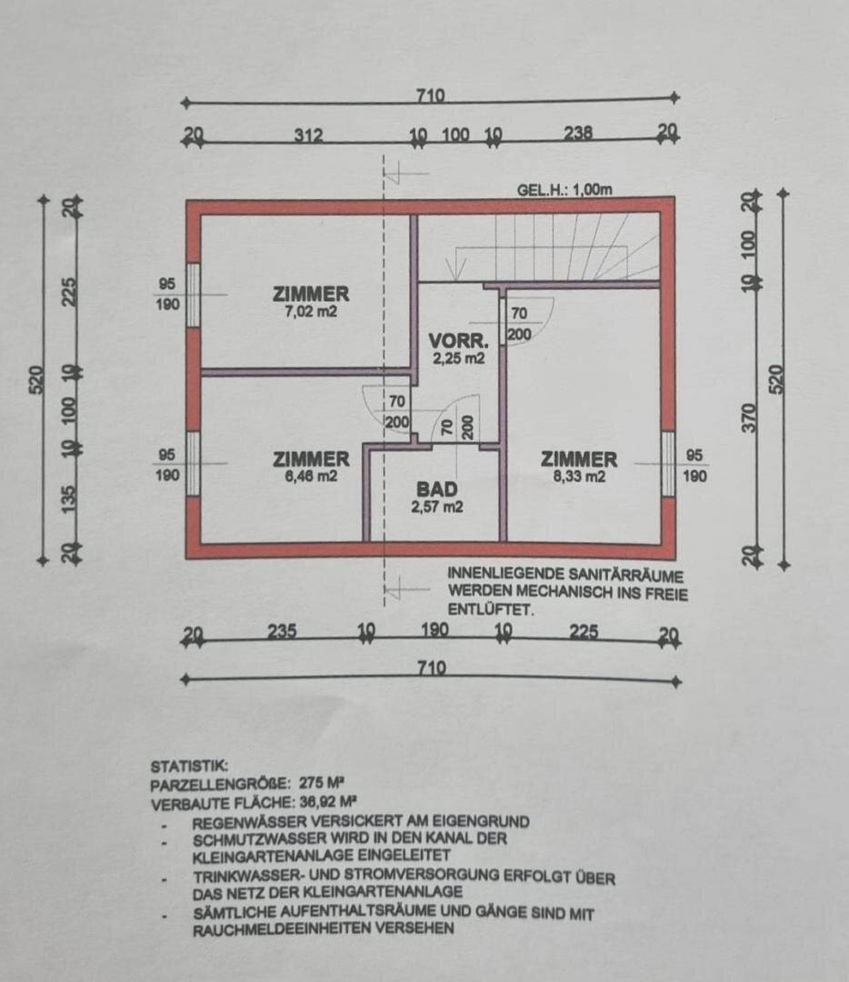 Detaillierter Grundrissplan einer Etage mit drei flexiblen Zimmern, einem Badezimmer und einem praktischen Vorraum mit Treppenzugang.