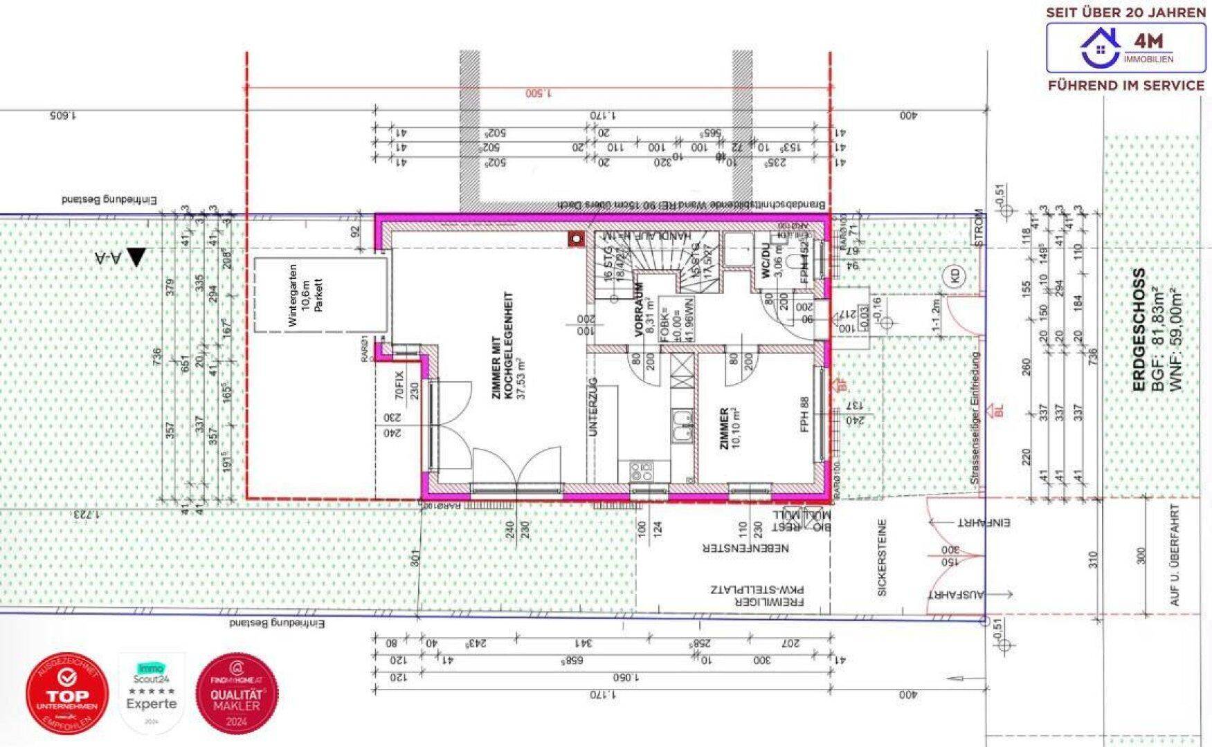 Grundriss des Erdgeschosses mit Wohnzimmer, Küche, Gäste-WC und Zugang zum Wintergarten.