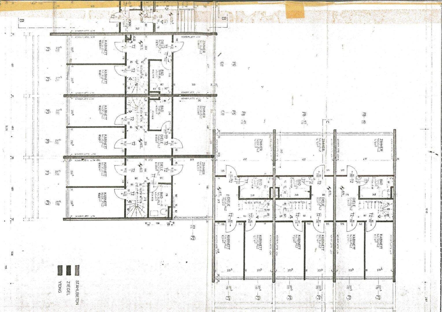 Grundriss des zweiten Obergeschosses mit Schlafzimmern und Bädern.