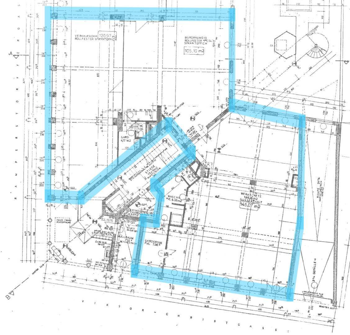 Grundrissplan des Objekts mit hervorgehobenen Bereichen und der Raumaufteilung, inklusive WC.