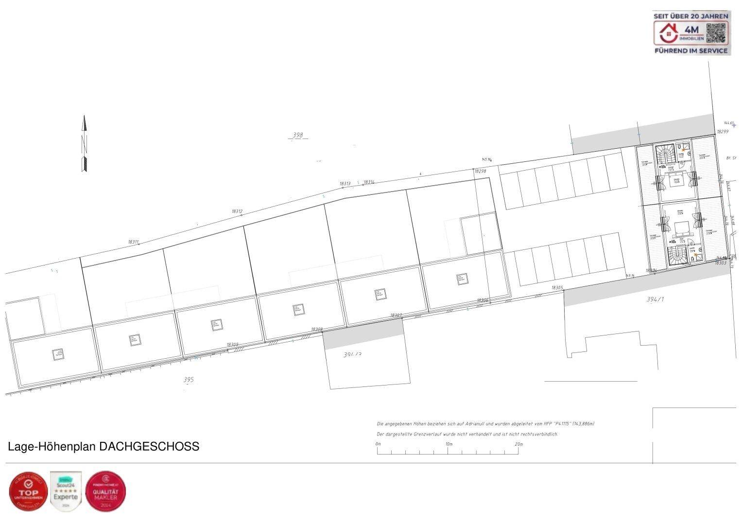 Grundrissplan des Dachgeschosses mit mehreren Wohneinheiten und Parkplätzen.