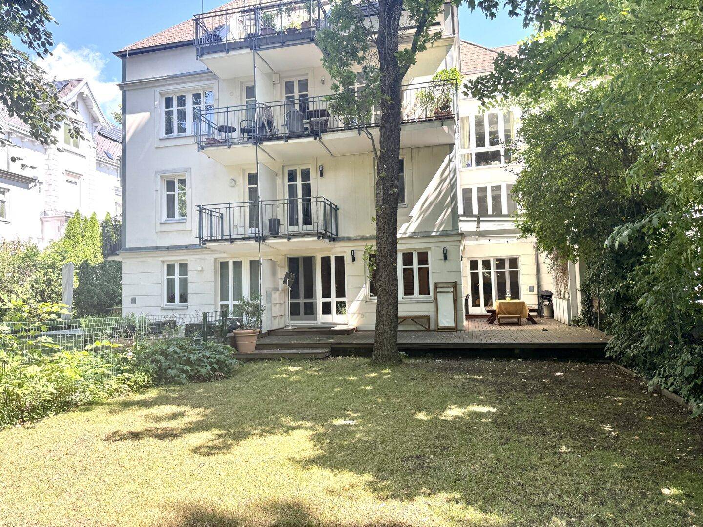 Ansicht Haus gartenseitig