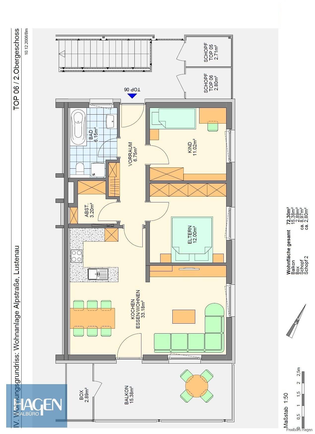 Detaillierter Grundriss der Wohnung mit drei Zimmern, offener Küche und großem Balkon.