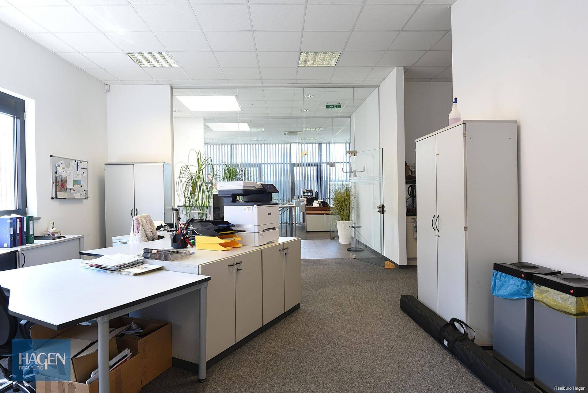 Büro 1