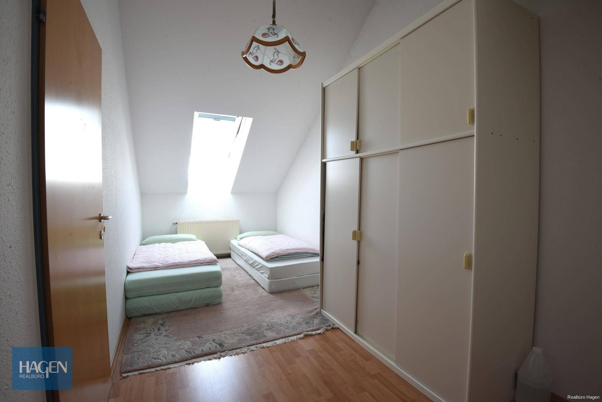 Doppelstöckige 4 Zimmerwohnung - Perfekt für Familien oder Paare! - Więcej