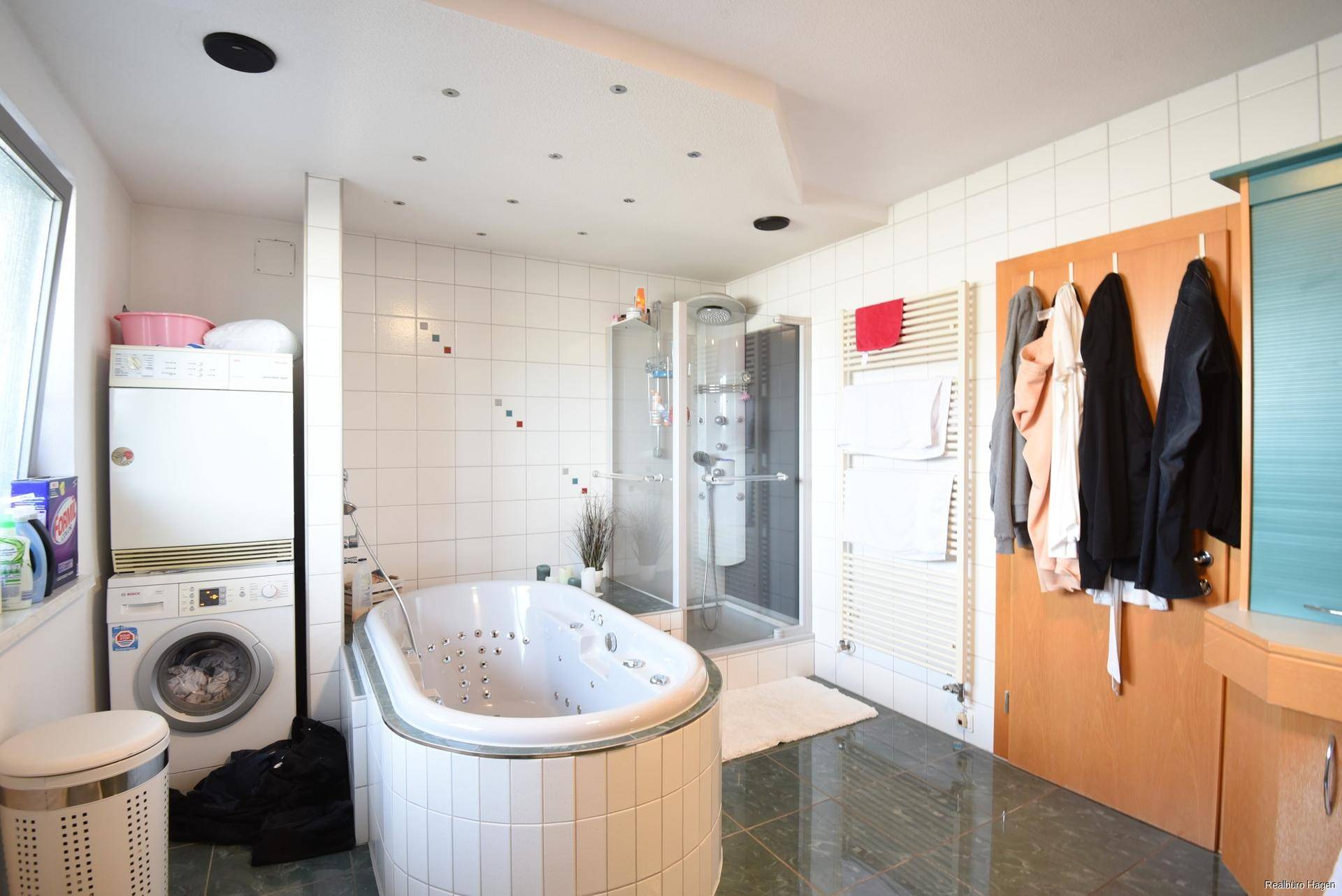 W2 - Wanne und Dusche