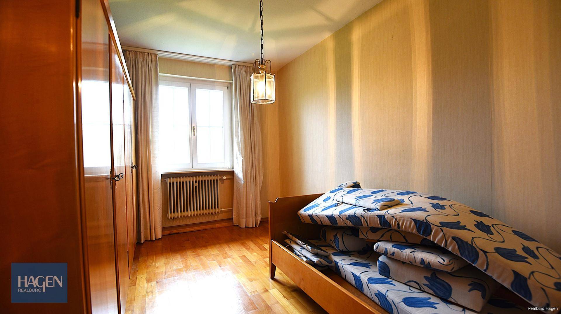 Schlafzimmer 2