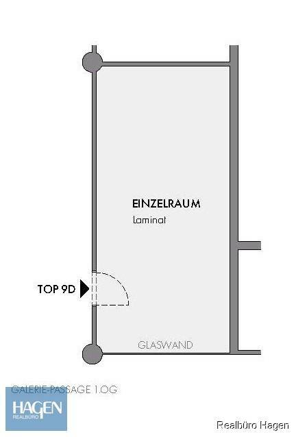 Grundriss des Einzelraums im ersten Obergeschoss mit Glaswand und Laminatboden.